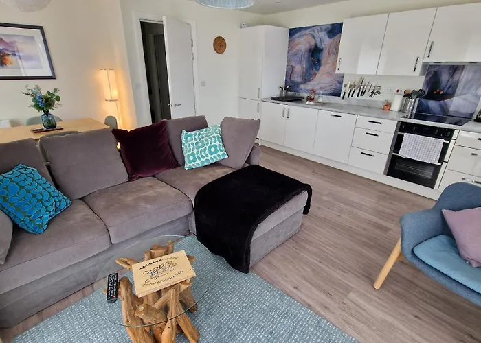 Number 15 Luxurious Two Bedroom Apartment